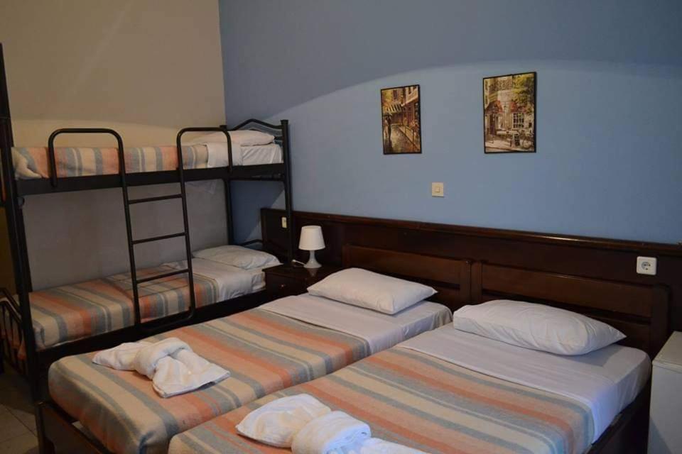 Athina Hotel Νέος Παντελεήμονας Εξωτερικό φωτογραφία